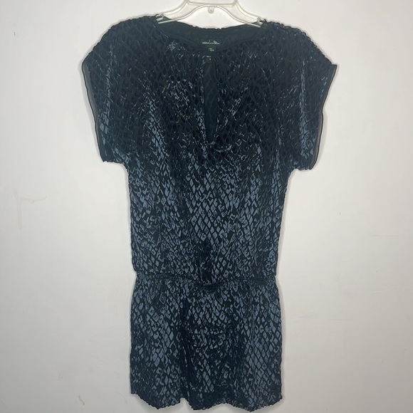 🆕 MODA INTERNATIONAL Victoria’s Secret Black Navy Burnout Velvet Tunic Dress - Picture 6 of 13